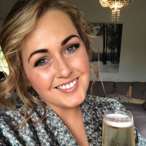 Meet your Posher, Ashton